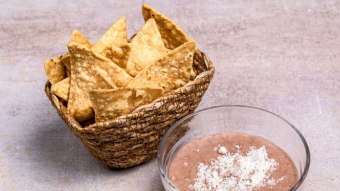 La Soldadera Mezcalería - 2