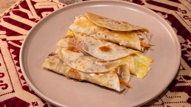 La Soldadera Mezcalería - 9