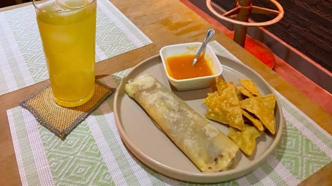 La Soldadera Mezcalería - 7