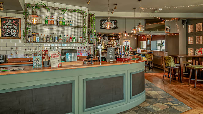 Mail Coach Northampton - Northampton - 9