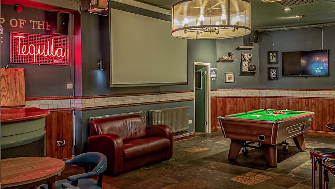 Mail Coach Northampton - Northampton - 5