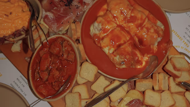 AiQ3  Tapas - 0