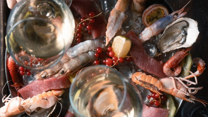 La Chicca Boutique Restaurant - 9