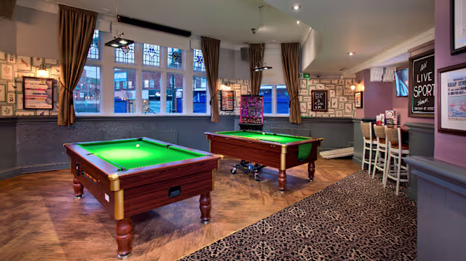The George Crosby - 6