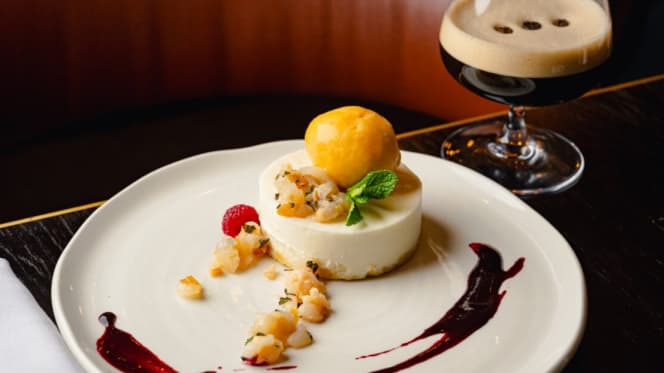 Eastway Brasserie - 3