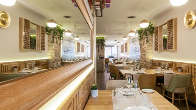 Cinco Jotas -  Padre Damián - 7