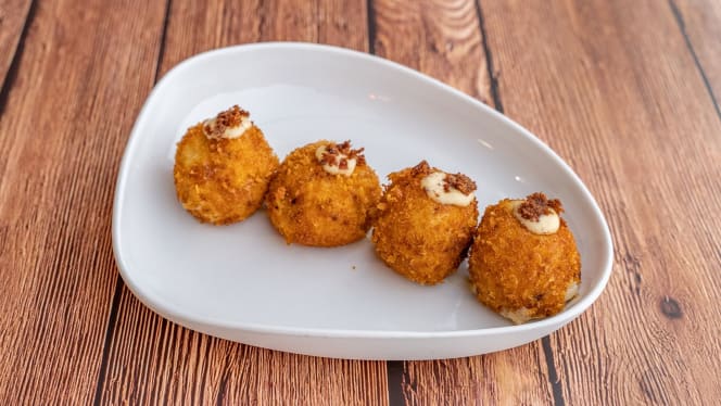 Cinco Jotas -  Padre Damián - 1