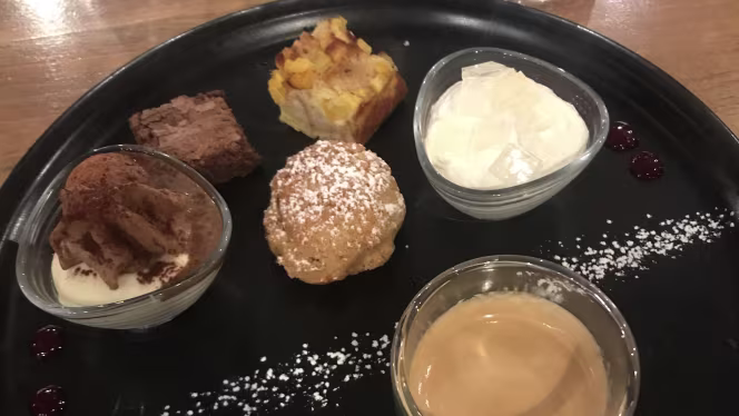 Café Gourmand - 3