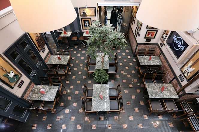 Hard Rock Cafe - Athens - 3