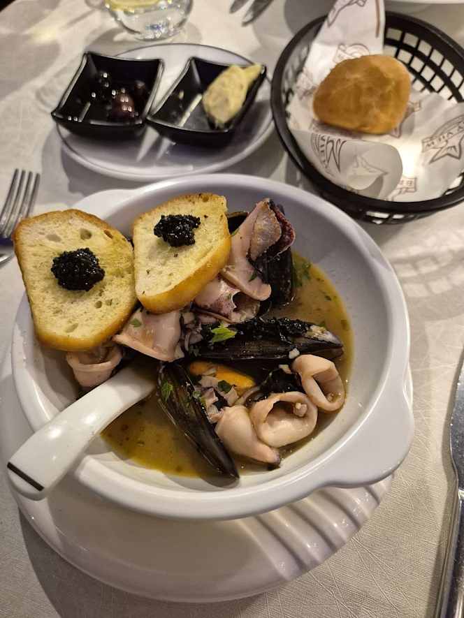 Bayview Seafood House - 4