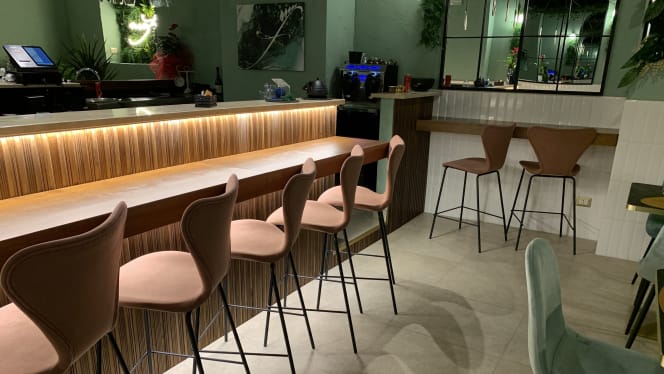 Ninfa Restaurant - 4