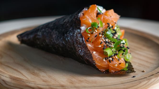 Toshio Food &Music Lounge - 7