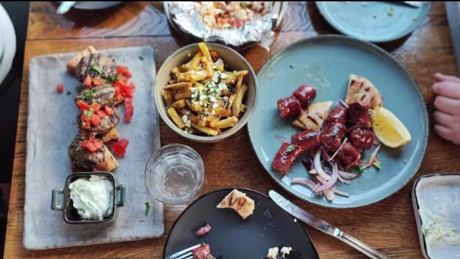 The Greek Embassy - Coffee Bar Kouzina - Weesperzijde - 0