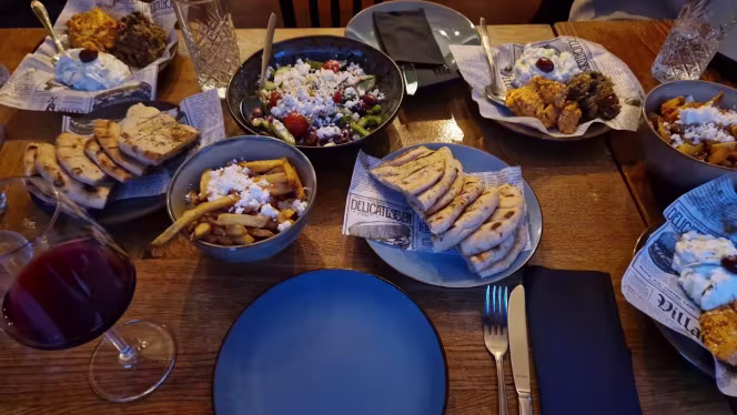 The Greek Embassy - Coffee Bar Kouzina - Weesperzijde - 8