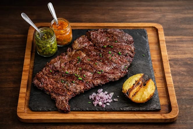 Ultramarinos Steakhouse & Tapas - 6
