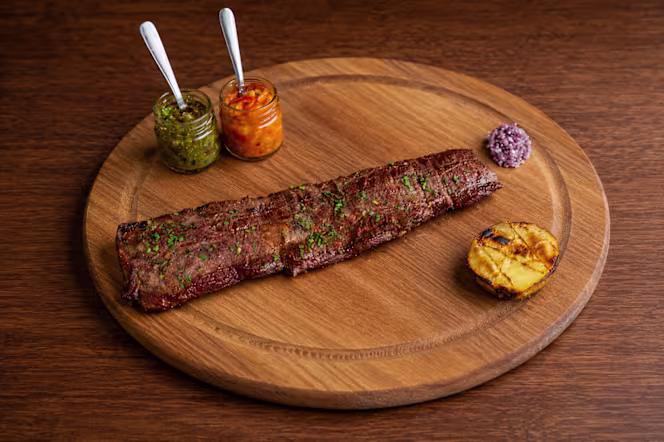 Ultramarinos Steakhouse & Tapas - 1