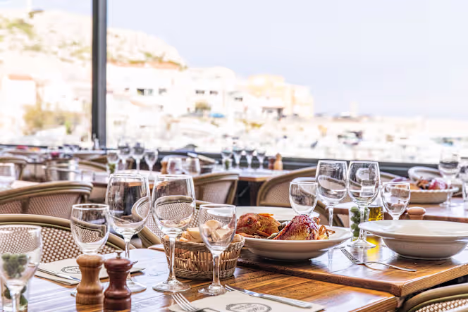 Le Grand Bar des Goudes - Marseille - 4