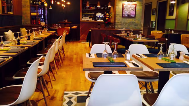 La Favorita - Restaurant - Paris