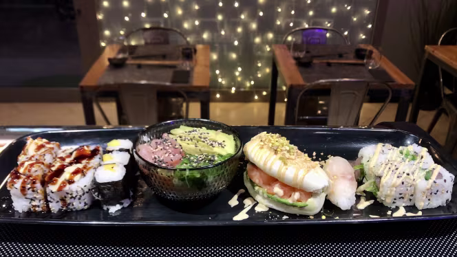 Boutique del Sushi Pomezia - 1