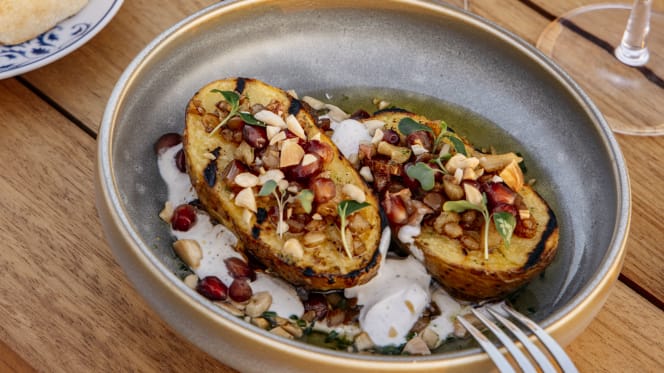 Radio Me Ibiza Rooftop Bar - 2