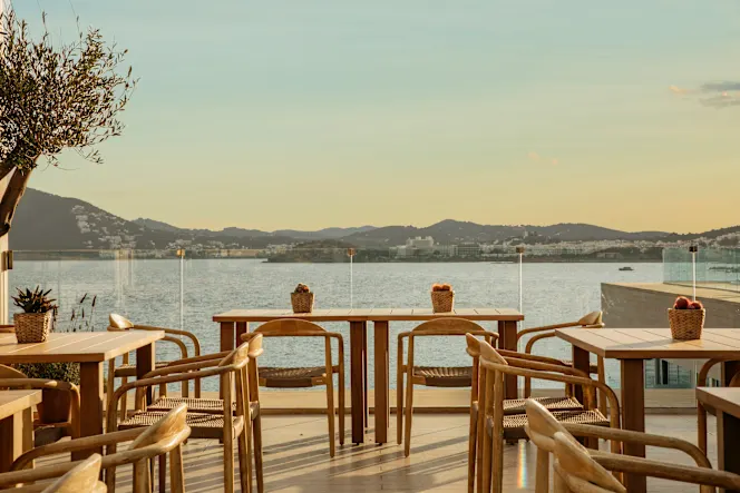 Radio Me Ibiza Rooftop Bar - 0