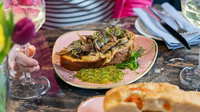 The Nook @ Café Portrait - 2