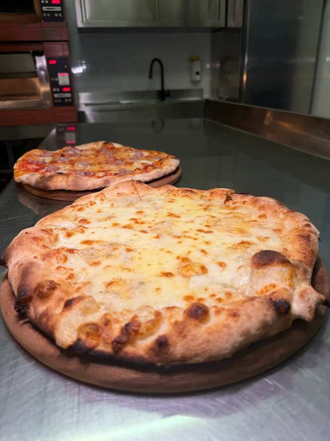 Pizzeria Leo - 4