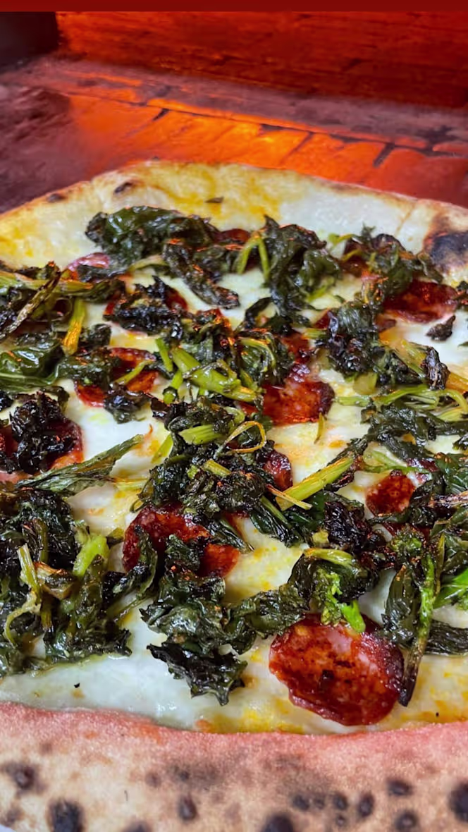 Gino's Pizzeria B&B - 2