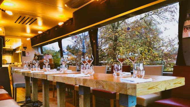 Le Voyage Gourmand, Bus Restaurant - 0