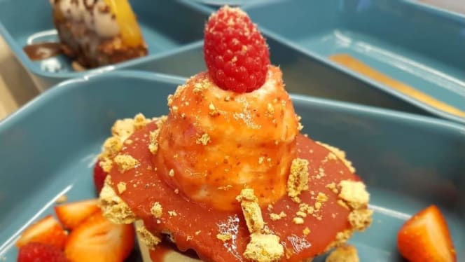 Le Voyage Gourmand, Bus Restaurant - 6