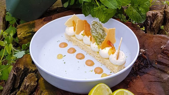 Le Voyage Gourmand, Bus Restaurant - 8