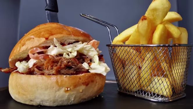 Piccolo Birrificio Clandestino Taproom - 5