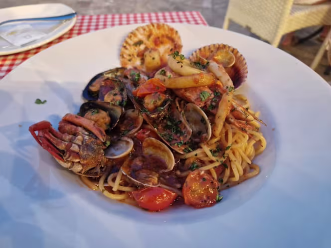 Trattoria y Pizzería Capitol - 3