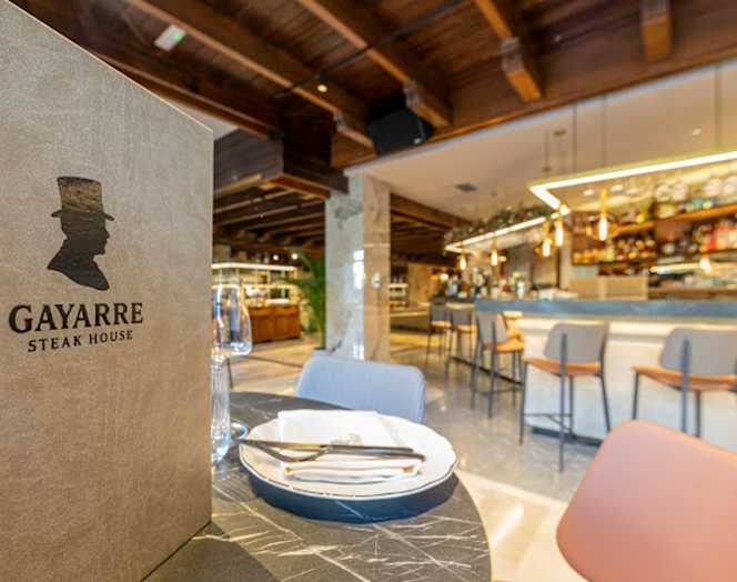 Gayarre  Steak House - 3