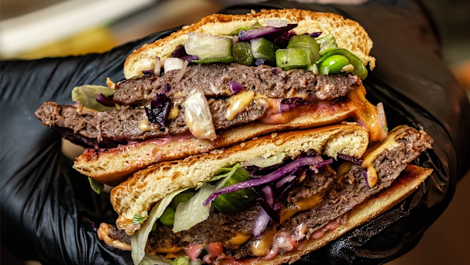 KWACKERS Kitchen & Sports Bar - Southampton - 2