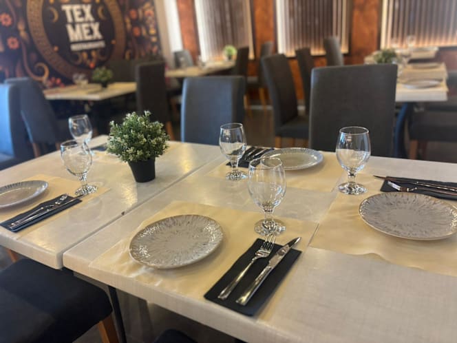 La Ribiera Tex Mex - 0