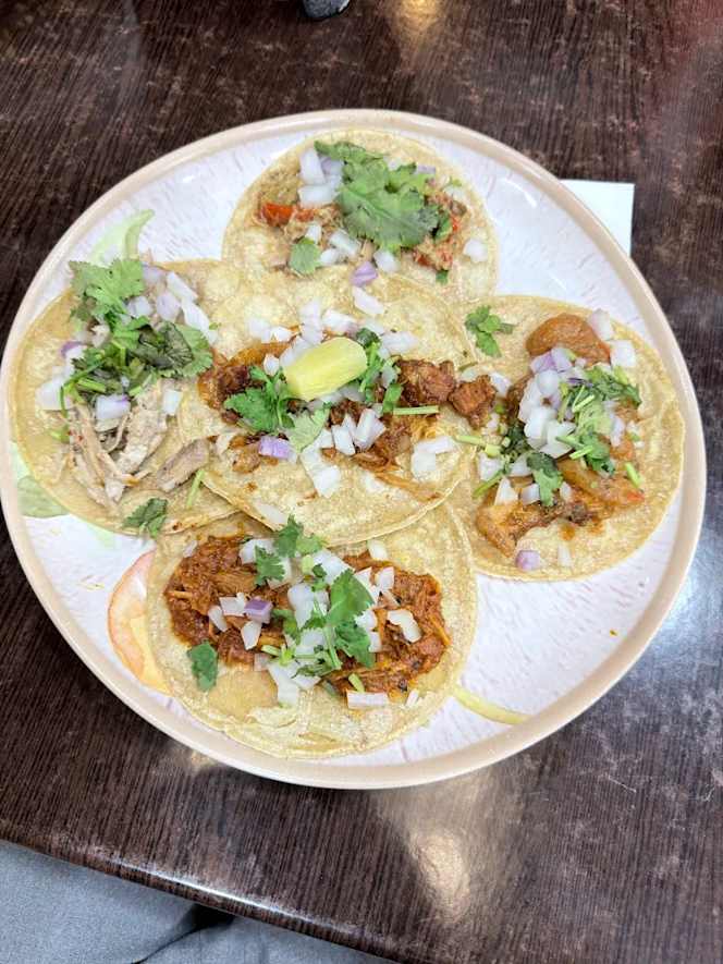 Tacos Mexicanos el Güero - 6