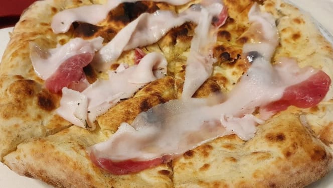 La Mine Trattoria Bar & Pub Pizzeria - 7