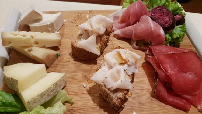 La Mine Trattoria Bar & Pub Pizzeria - 4