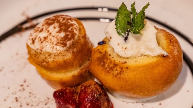 Pizzeria Napoletana Marcellino Pizza e Vino - 2