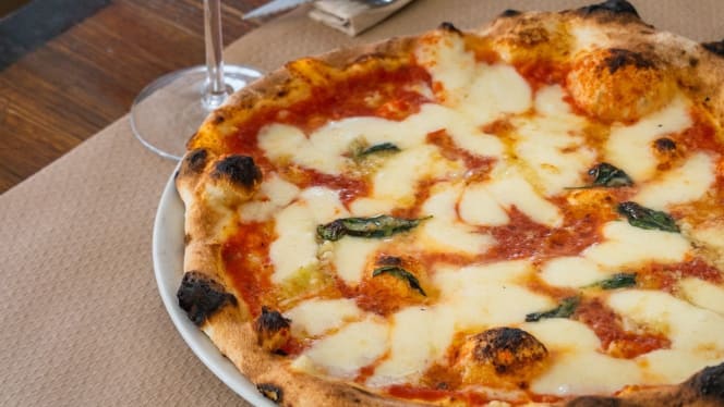 Pizzeria Napoletana Marcellino Pizza e Vino - 4