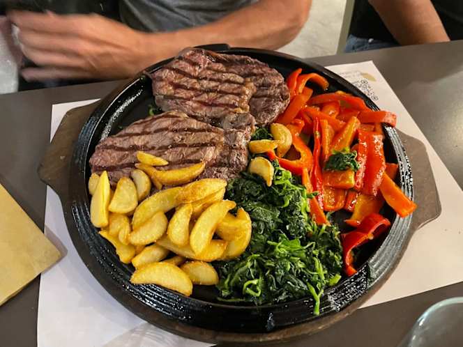 Scorzonera Nicolosi Ristorante Pizzeria - 1