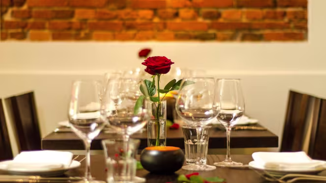 FARDi SYRIAN RESTAURANT - 6