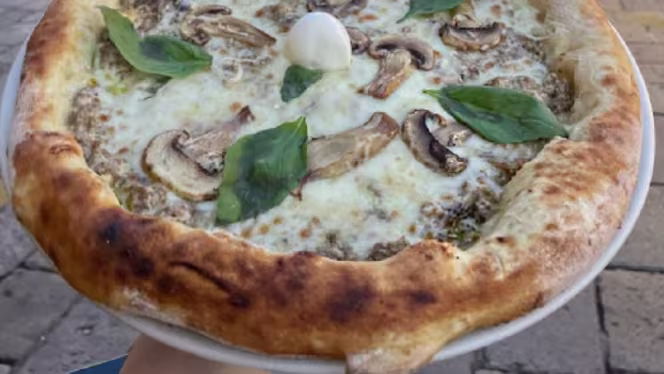 Pizzeria Entrée - 5