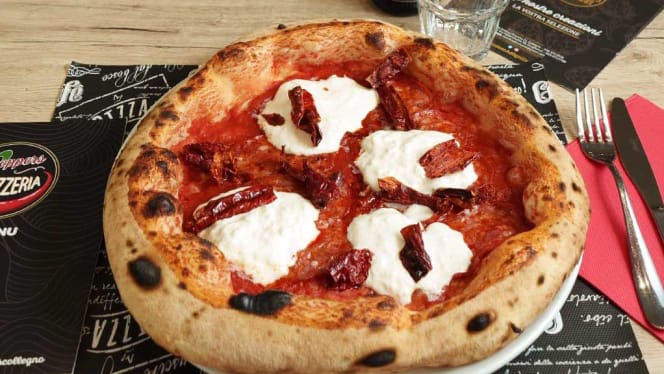 Peppers Pizzeria - 5