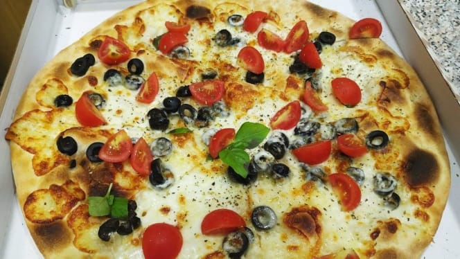 La Superba Pizzeria - 2