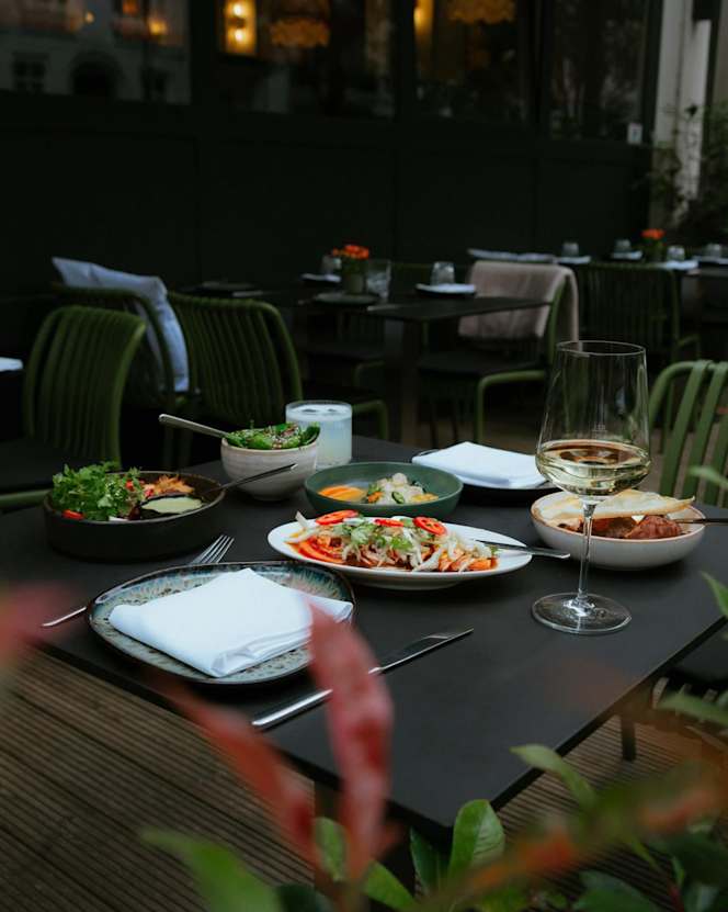 Restaurant Rebelión Tapas Fusion & Bar - 2
