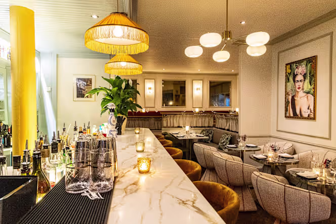 Restaurant Rebelión Tapas Fusion & Bar - 8