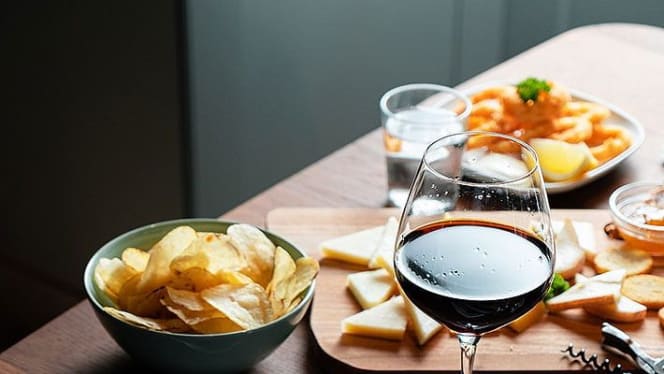 Vinfolket Drottninggatan - 9