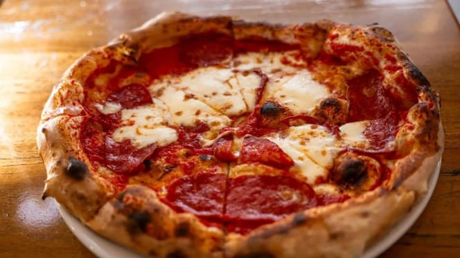 La Grande Famiglia - Ristorante Pizza Napoli - 9